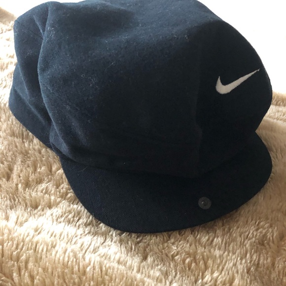 nike beret